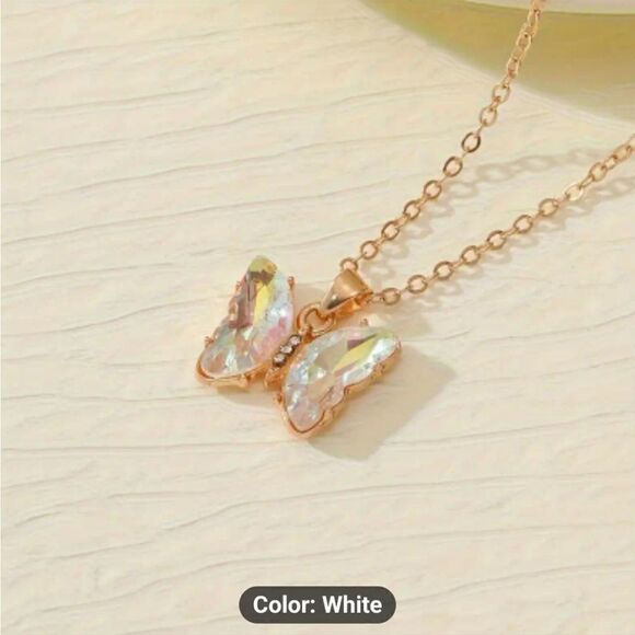 Fashion Style Gradient Butterfly Pendant Necklace for Women ( 1 Pc ) - Picture 10 of 14